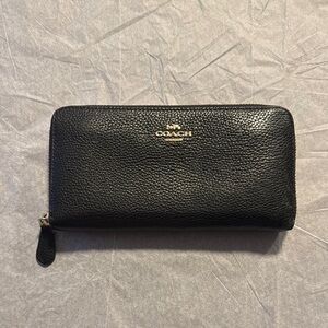 Coach Black Pebbled Leather Zip Wallet